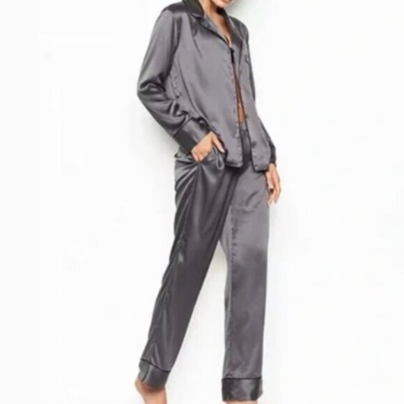 Victoria’s Secret Pajama Set - Picture 1 of 10